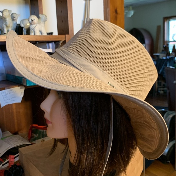 BNWT CONNER AIRFLOW OUTDOOR HAT HANDMADE CRUSHABLE LIGHTWEIGHT WAYER REPELLENT - Picture 2 of 13